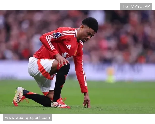 曼联迎战利兹联残阵出击，B费伤缺梅努状态存疑